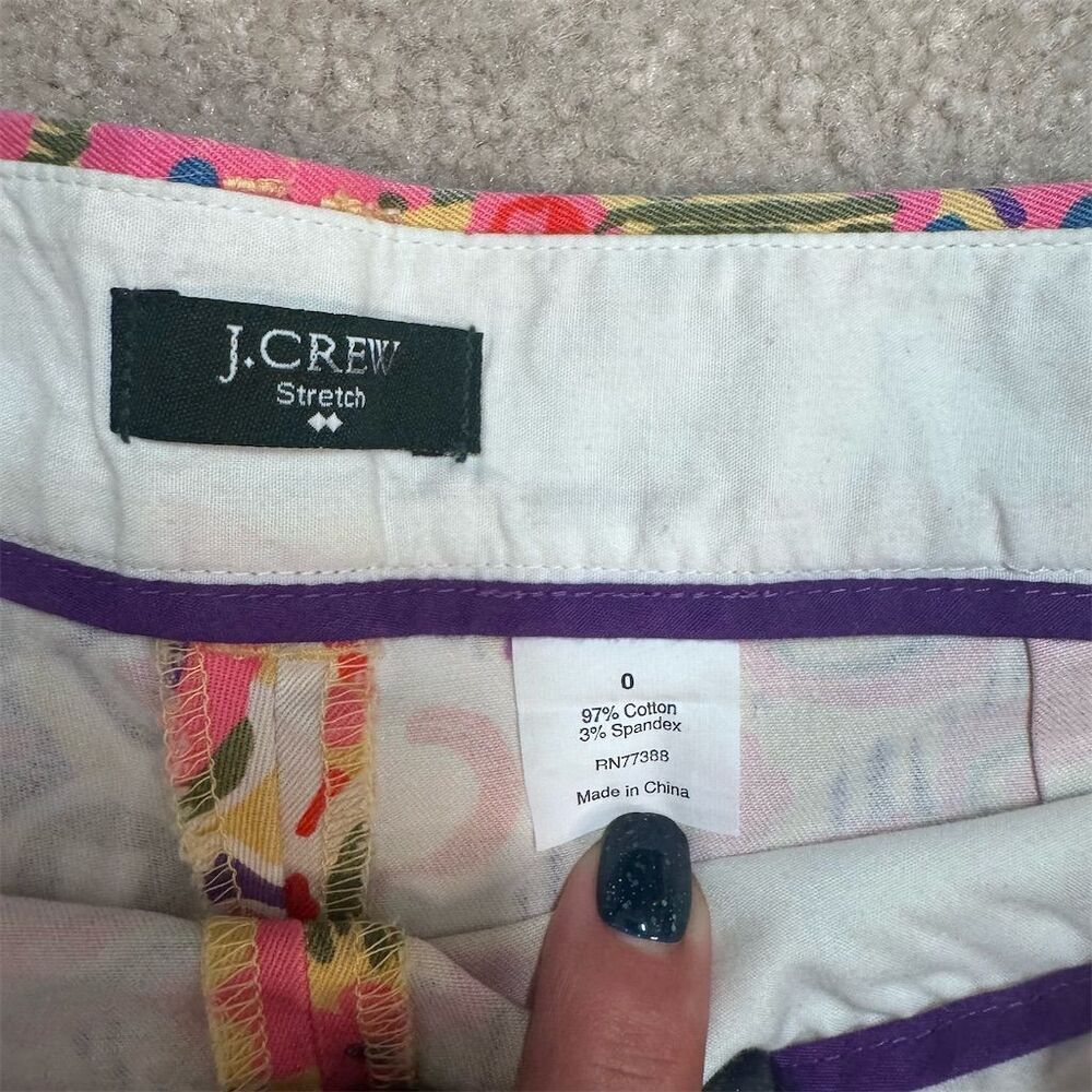 EUC J. Crew Women's Floral Paisley Stretch Chino Shorts Size 0 - Picture 3 of 3